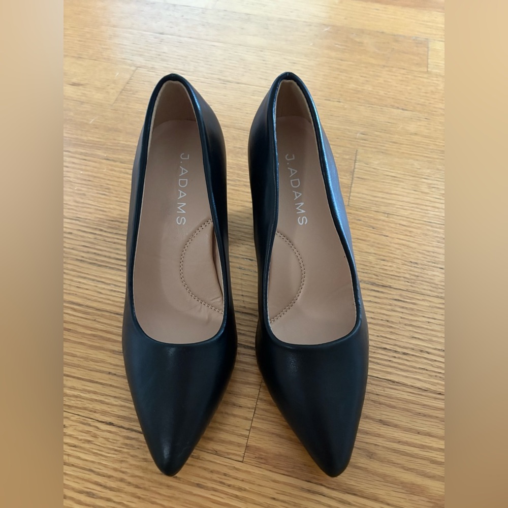 🟪2/$20 J.Adams Classic Black Heels for Women